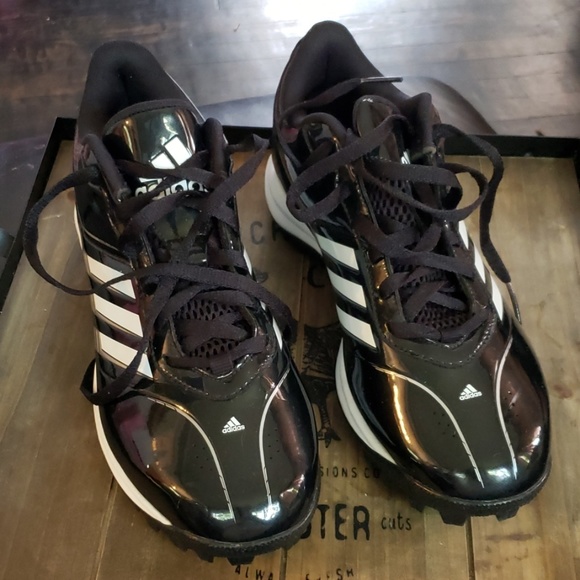 football cleats for turf fields